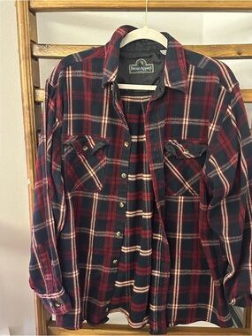 Berne Apparel Men's Red & Black Plaid Casual Button-Down Shirt